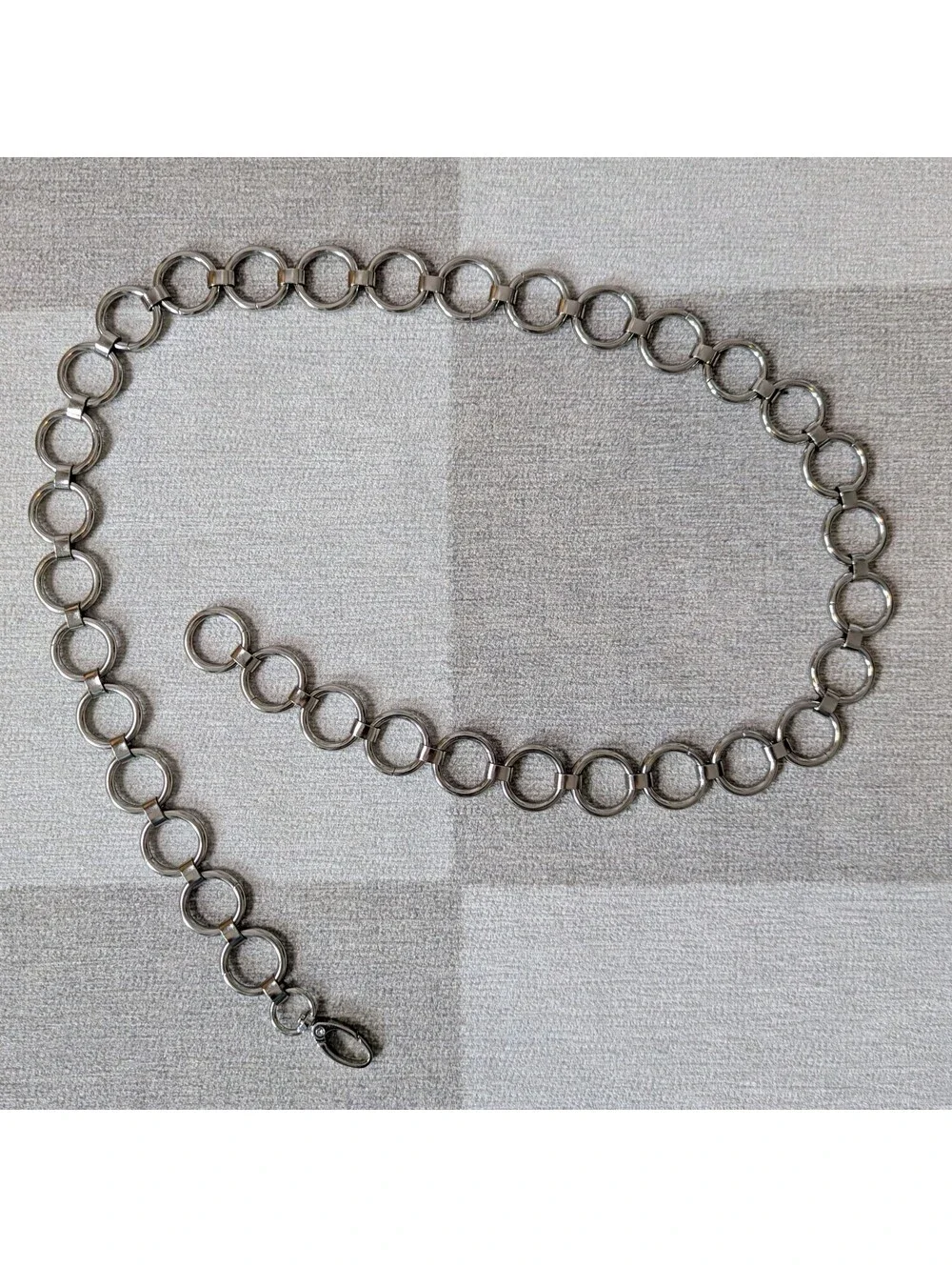 Vintage silver tone O-ring heavyweight chain belt